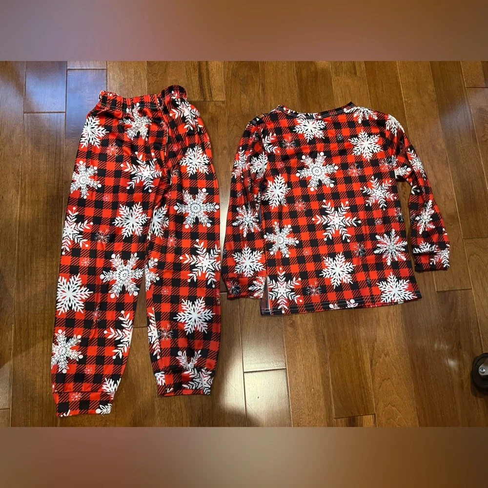 Kids Holiday Pajama Set – Size 5T Boy – Christmas Tree Print